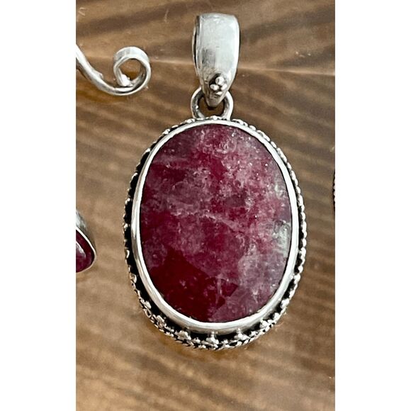 Sterling Silver Lepodolite JSH Signed Earrings And Faceted Pendant - Picture 7 of 11